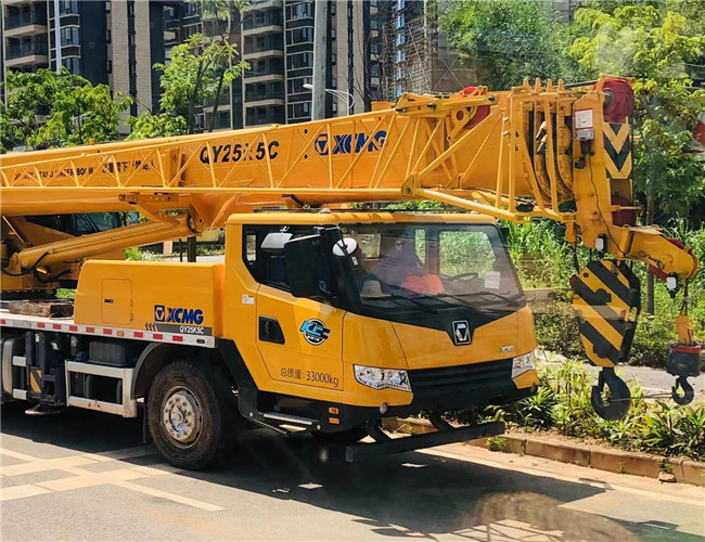 香河县大件设备吊装租赁吊车