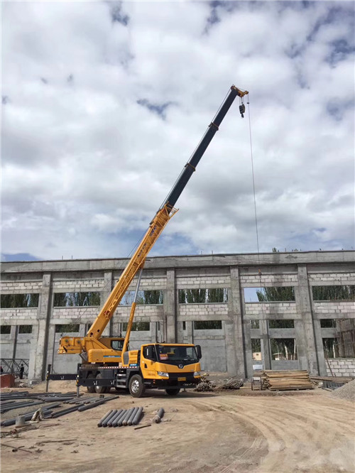 香河县吊装作业前会做设备检查吗？安全保障措施有哪些？